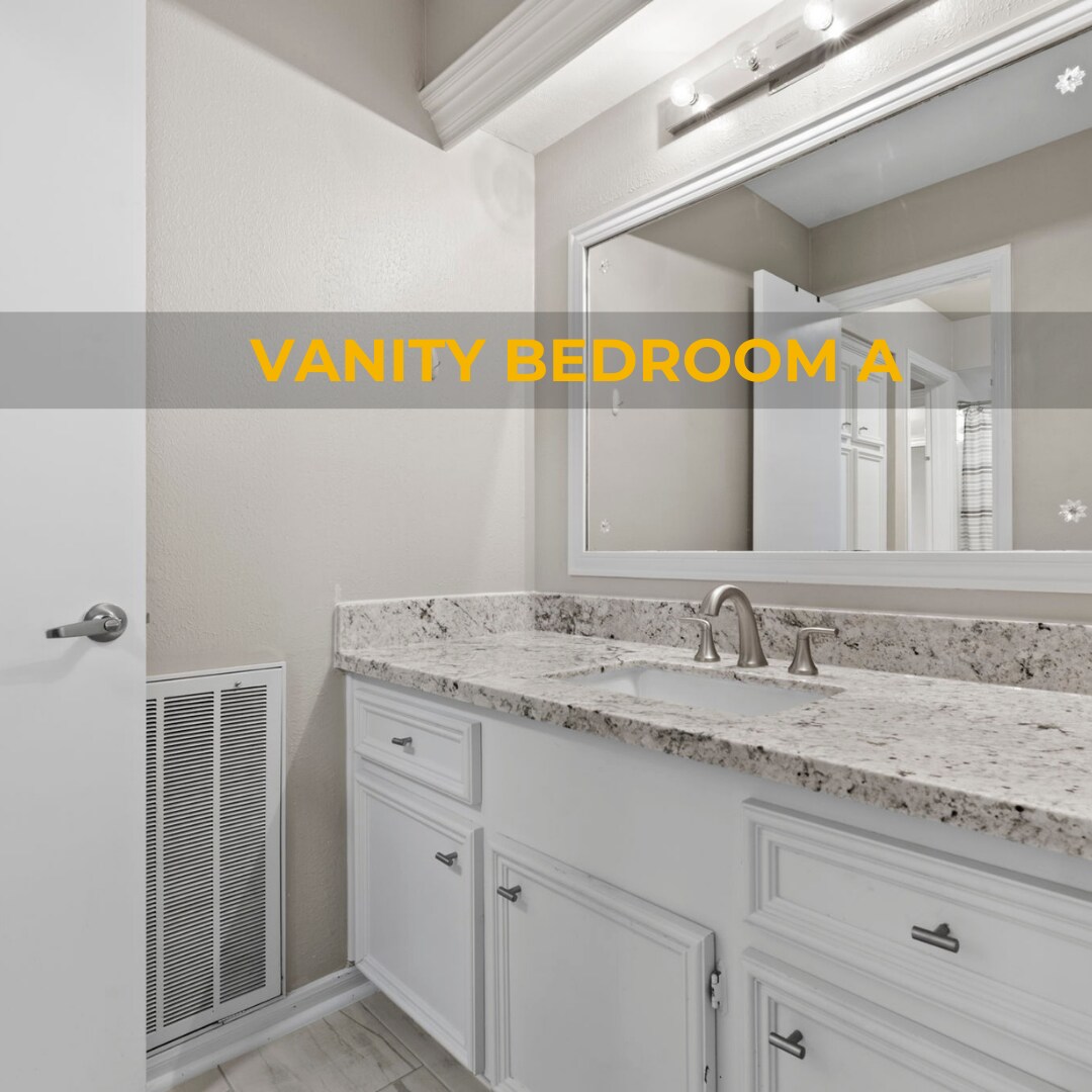 Building Photo - 16607 Brenton Oaks Dr