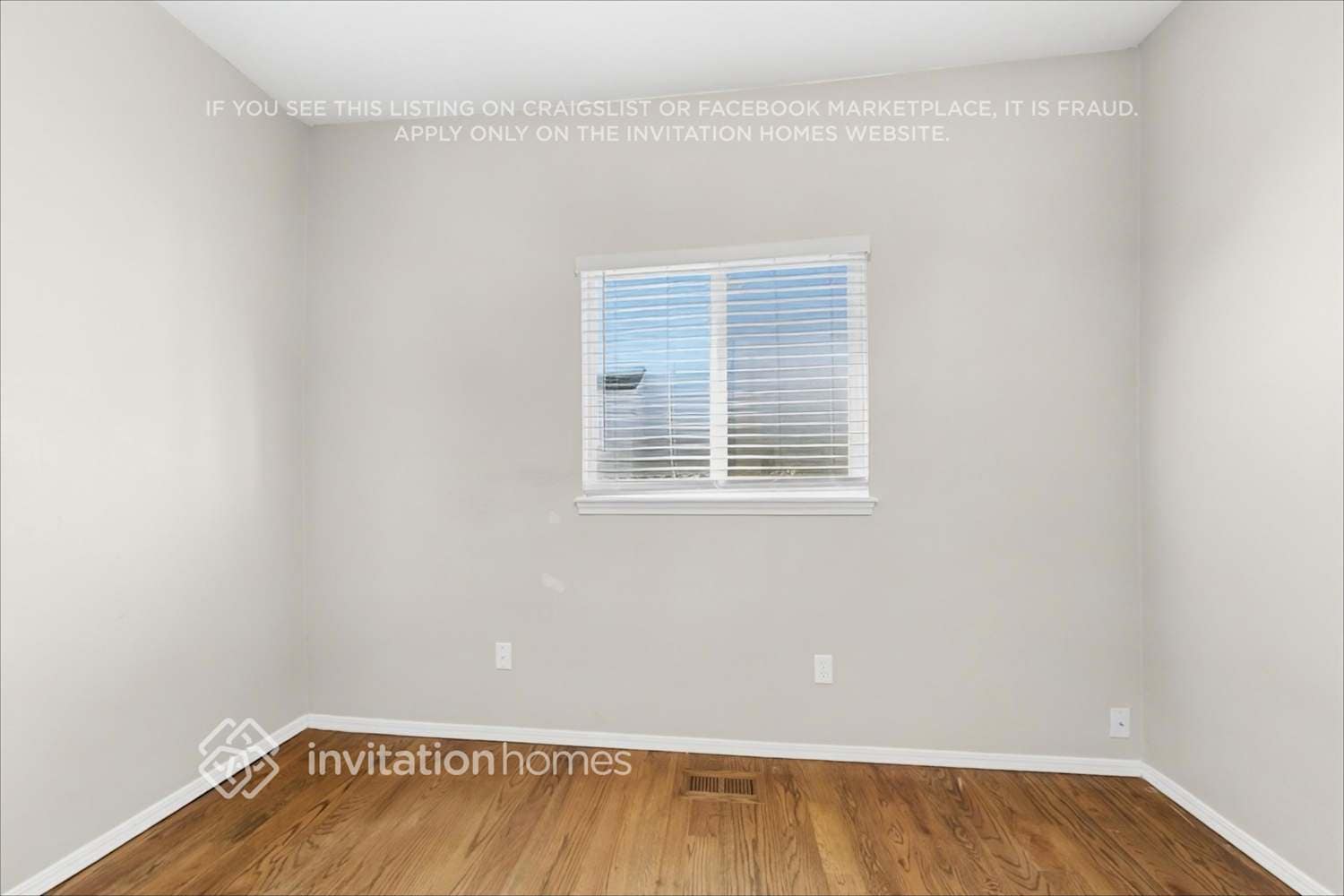 Building Photo - 6025 Fossil Dr