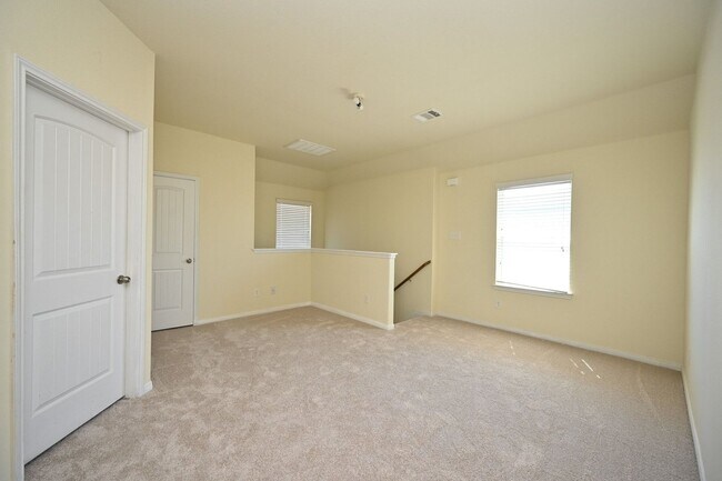 Building Photo - 10331 Admirable Path