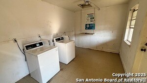 Building Photo - 5602 Bienville Dr