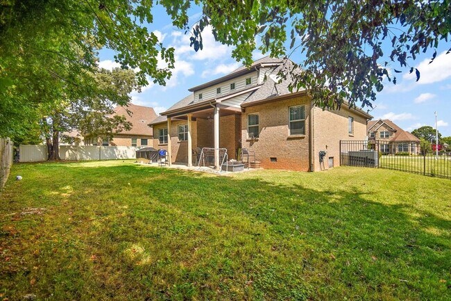 Building Photo - READY FOR SHOWINGS! 4BR Home in Blackman School district