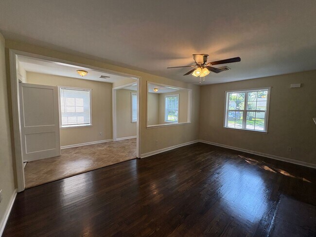 Building Photo - 508 National Ct Dr
