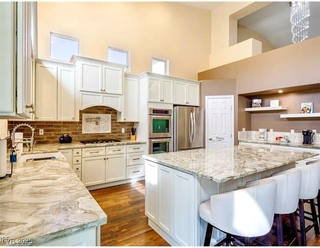 Building Photo - 7469 Thornsby Ct