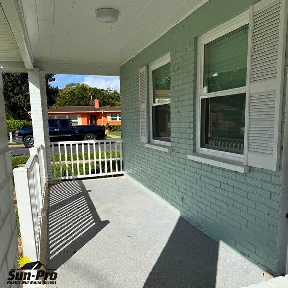 Building Photo - 750 Bethune St