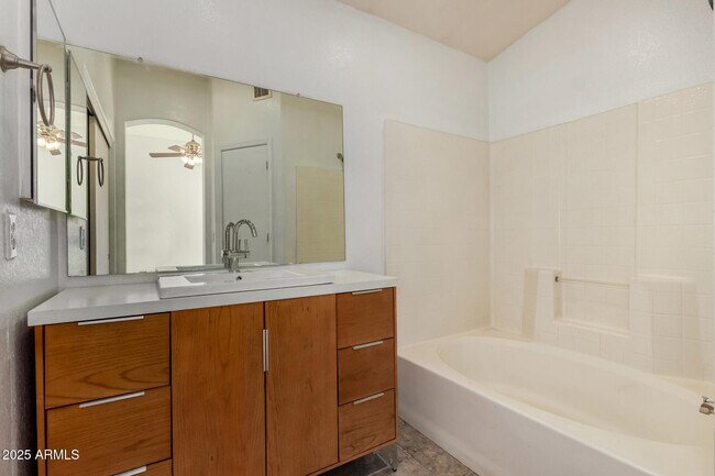 Building Photo - 8759 W Coronado Rd