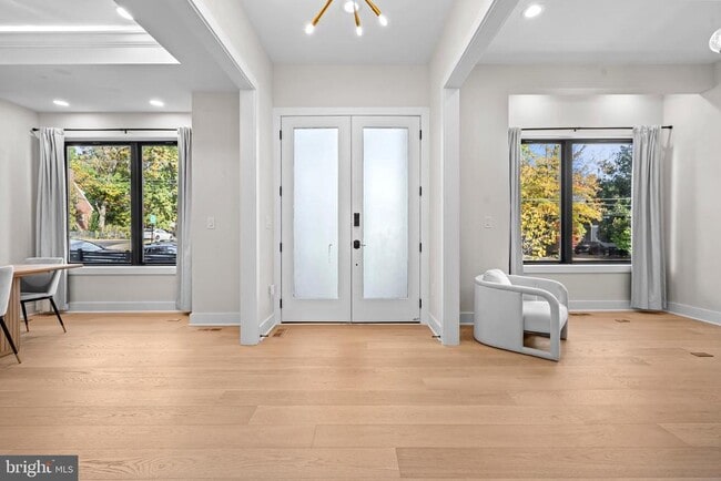 Building Photo - 4246 15th St N