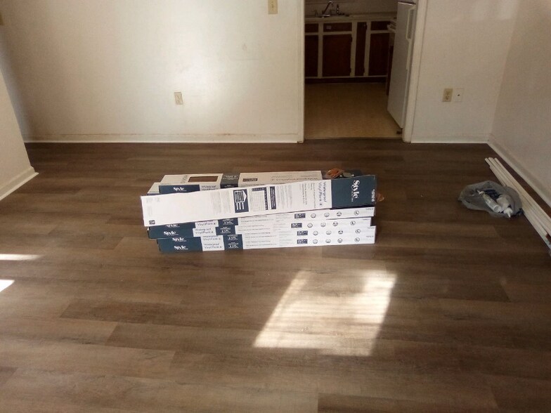 Building Photo - 1206 Virginia St SW