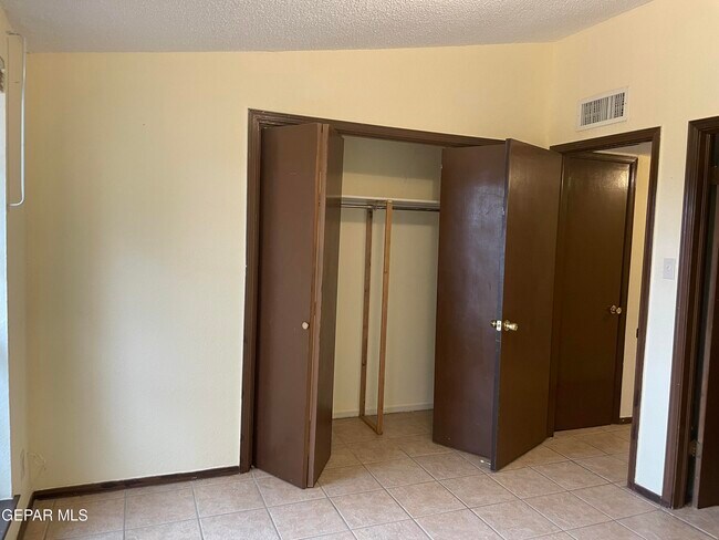 Building Photo - 1504 Monte Sanders Ln