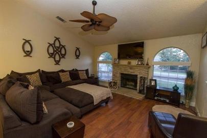 Building Photo - 6044 E Illinois Ave