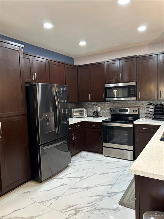 Building Photo - 17 East St