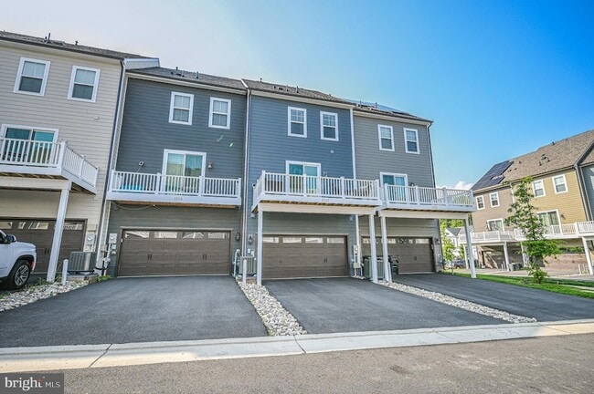 Building Photo - 1763 Hickory Wds Rd