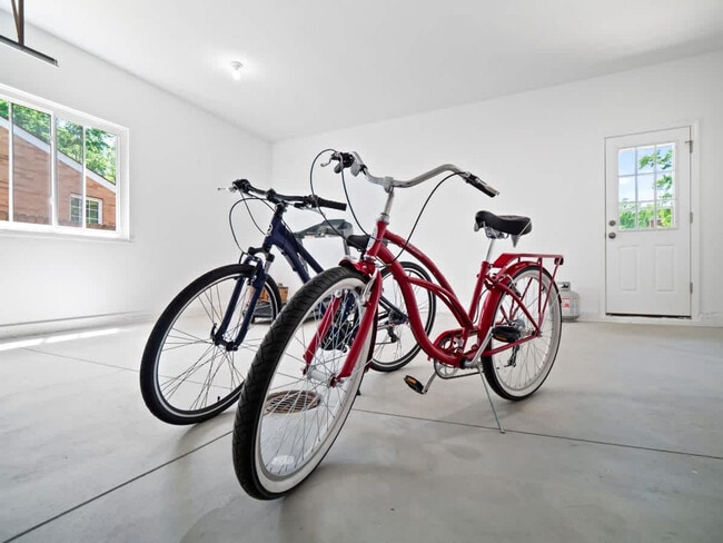 Building Photo - 8040 Strongsville Blvd