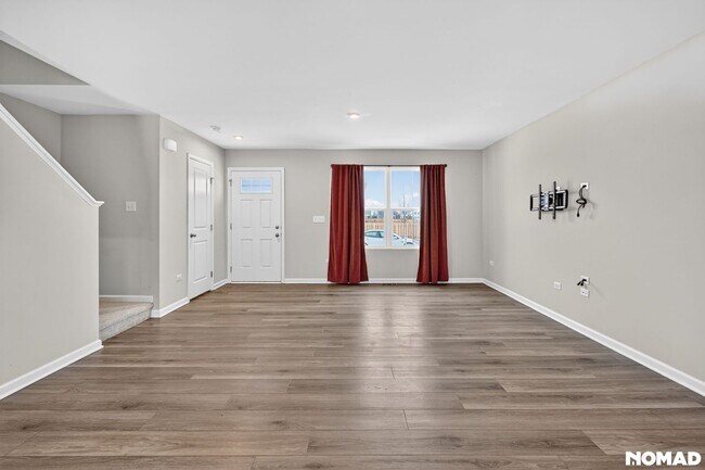 Building Photo - 901 Wilson St