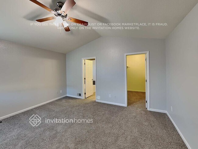 Building Photo - 5844 E 122nd Pl