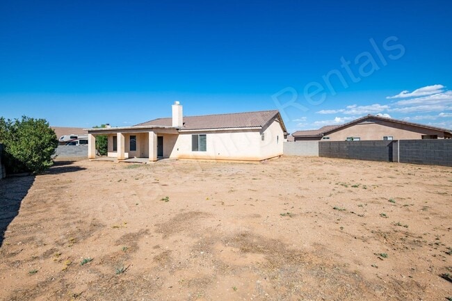 Building Photo - BEAUTIFUL CUL-DE-SAC HOME
