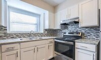 Building Photo - 1 bedroom in Dallas TX 75203