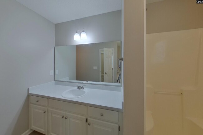 Building Photo - 89 Smokewood Dr