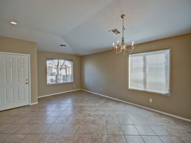 Building Photo - 8110 S 48th Ln