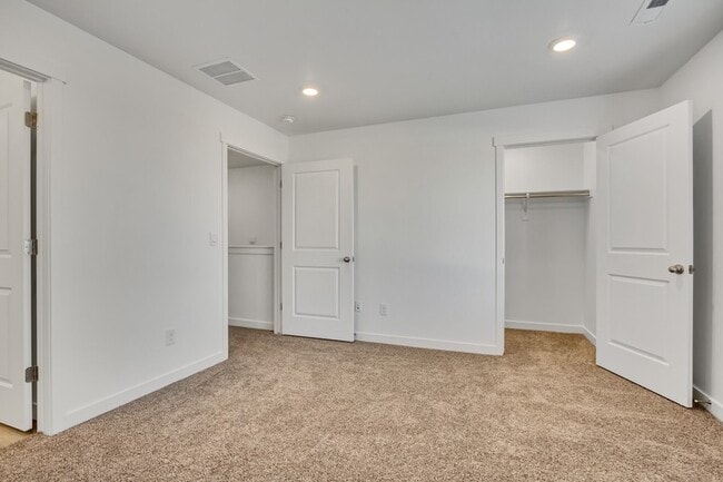 Building Photo - 8494 W Beckville Dr
