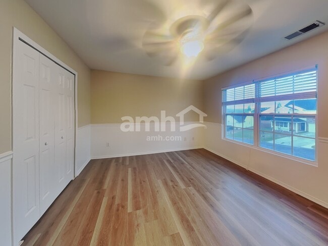 Building Photo - 1717 Cabarrus Crossing Dr