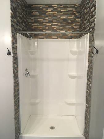 Building Photo - 398 Douglas St