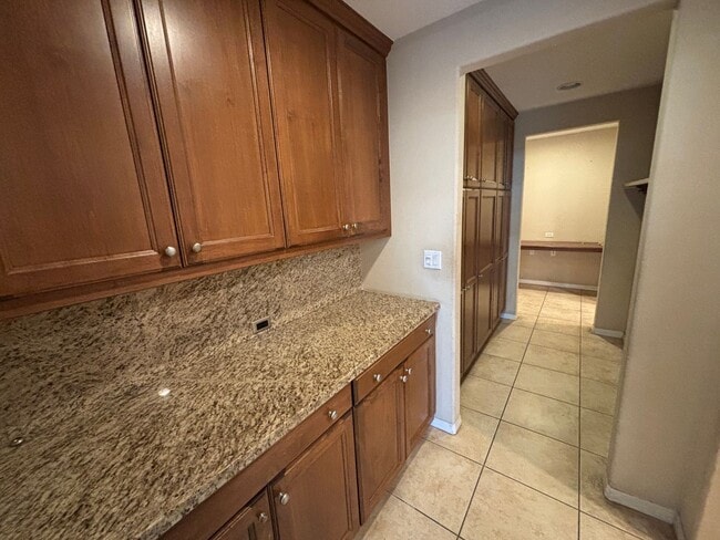 Building Photo - Short Term Lease - Grand 4-Bedroom Home with Entertainer's Yard in Gated River Village!