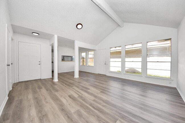 Building Photo - 23326 Prairie Bird Dr