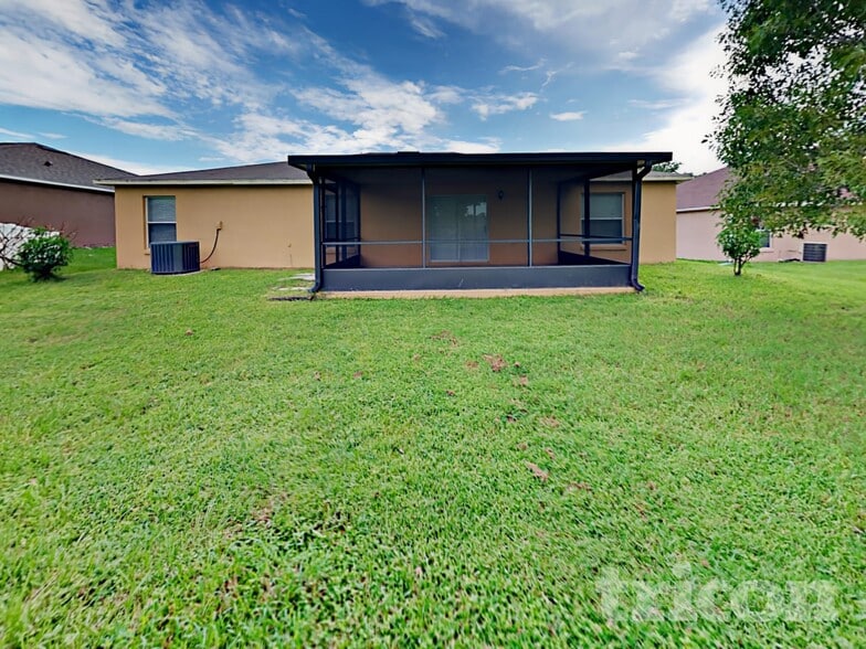 Building Photo - 1078 Woodson Hammock Cir