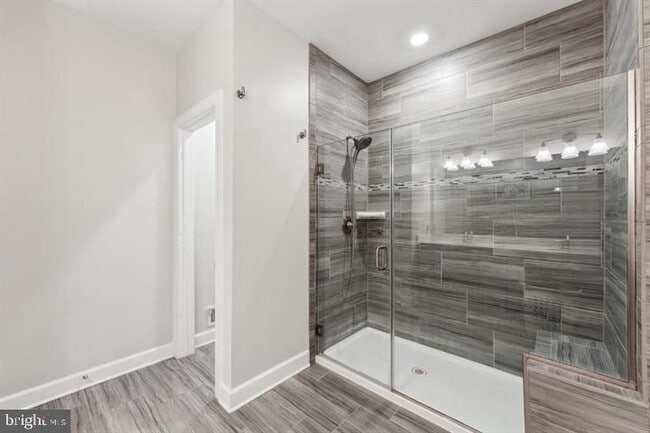 Building Photo - 45157 Kincora Dr