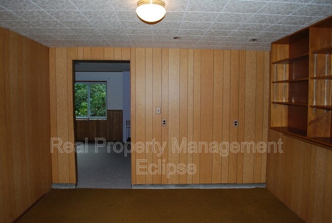 Building Photo - 10832 35th Ave SW