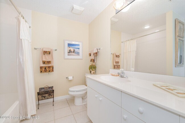 Building Photo - 8961 Lake Dr