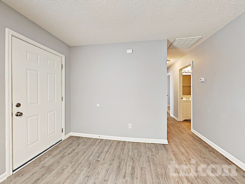 Building Photo - 19 Sterling Ridge Ct