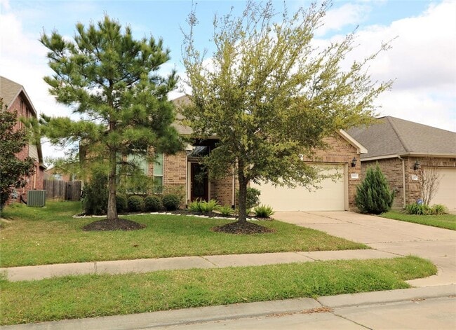 Building Photo - 1922 Pontius Dr