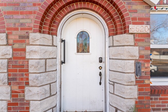 Building Photo - 5520 Neosho St