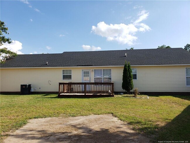 Building Photo - 3828 Wildflower Rd