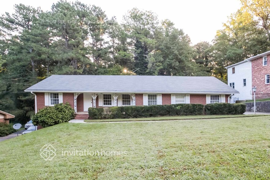 Primary Photo - 1599 Knob Hill Dr NE