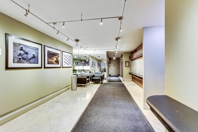 Building Photo - 5100 N Marine Dr