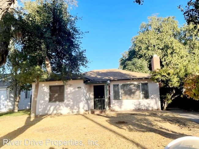 Building Photo - 3 br, 2 bath House - 530 N. Auburn Street