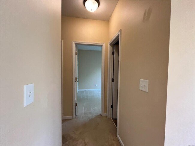 Building Photo - 8309 Grayson Grove