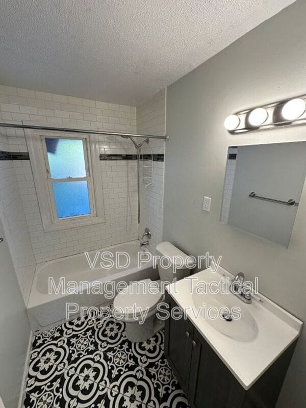 Building Photo - 12304 Kirton Ave