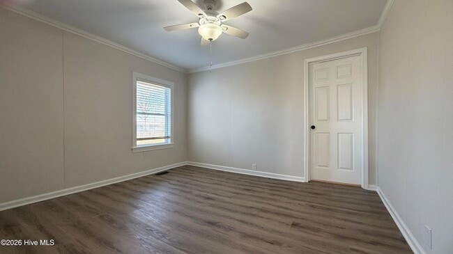 Building Photo - 3746 Cameron St