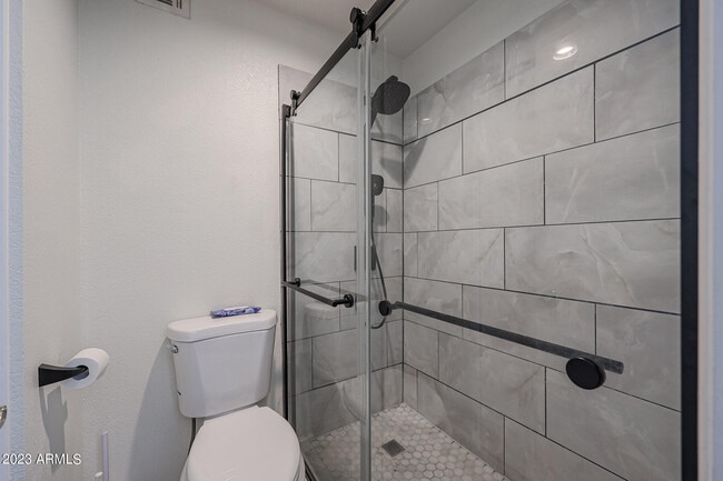 Building Photo - 9355 N 91st St