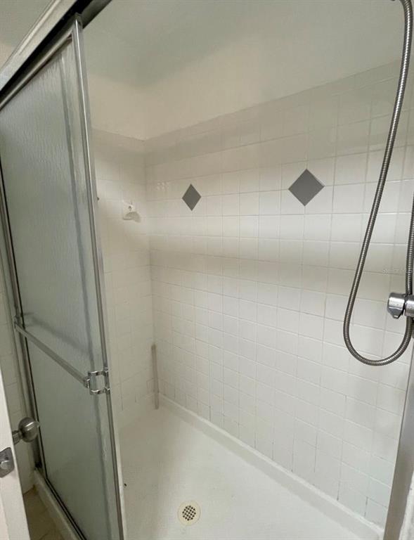 Building Photo - 827 Camargo Way