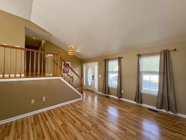 Building Photo - Charming 4 Bedroom/3 Bathroom Home with 2-Car Garage and Large Backyard in Middle River, MD!