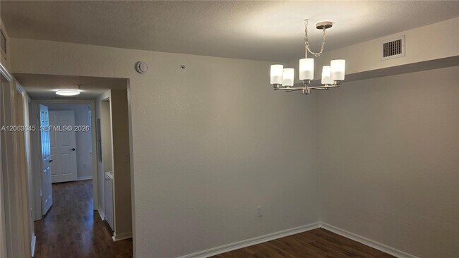 Building Photo - 6768 Heritage Grande