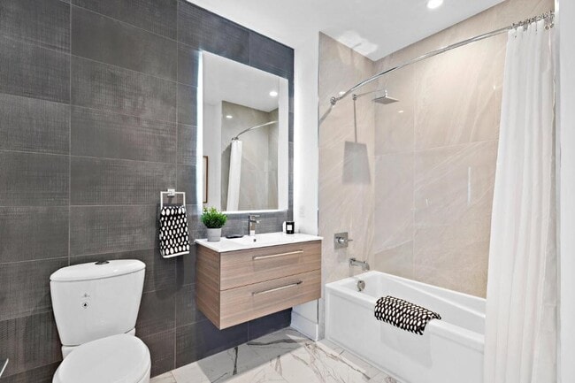 Building Photo - 6025 JFK Blvd E