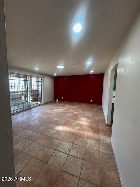 Building Photo - 1705 6th Green St