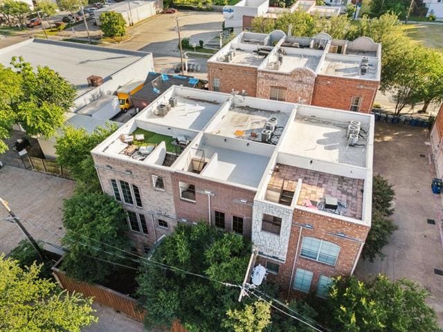 Building Photo - 2028 N Haskell Ave