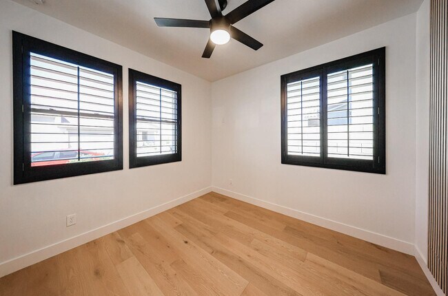 Building Photo - 25689 N 140th Ln