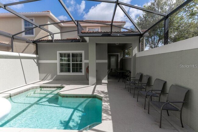 Building Photo - 8918 Majesty Palm Rd